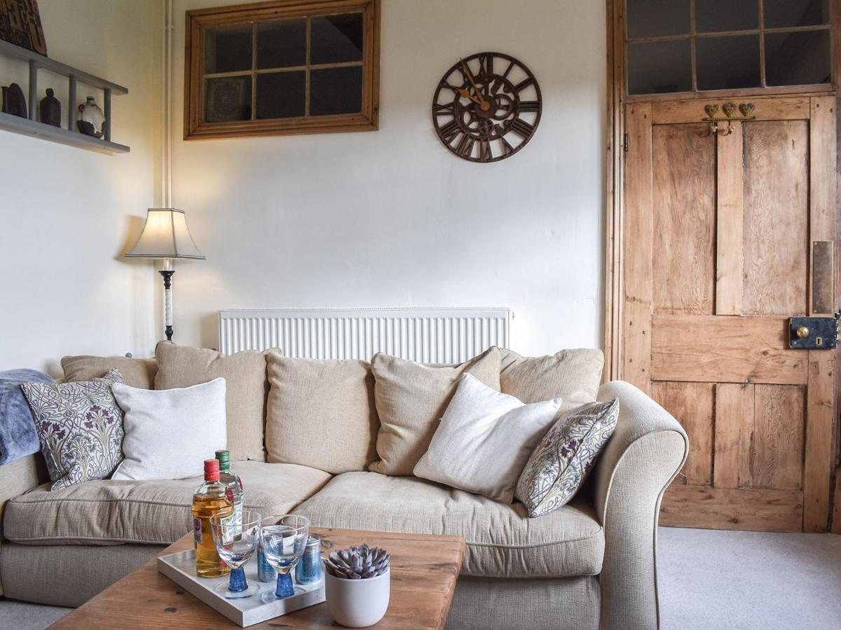 Lea Hall Farmhouse Tissington 외부 사진