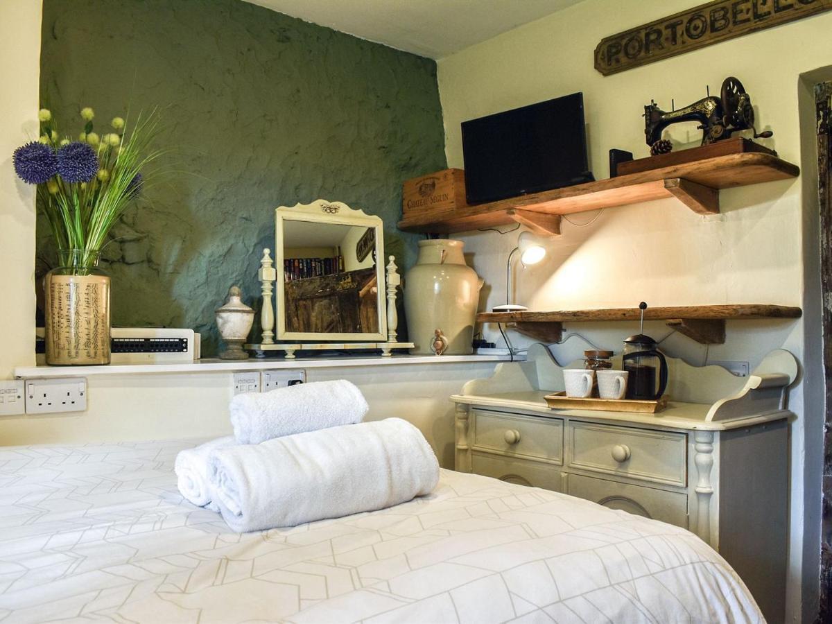 Lea Hall Farmhouse Tissington 외부 사진